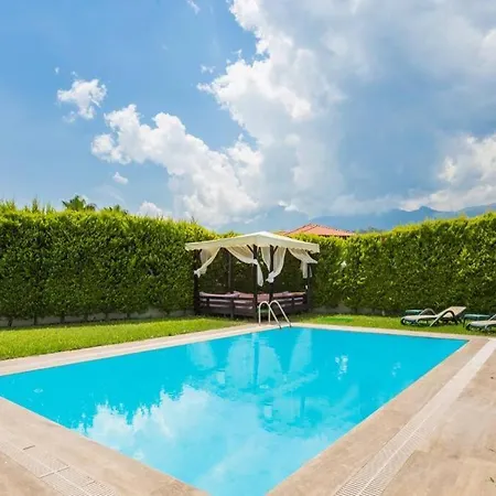 Villa вилла Nilufer 335 в чамьюва 3+1