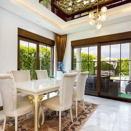 Villa вилла Nilufer 335 в чамьюва 3+1